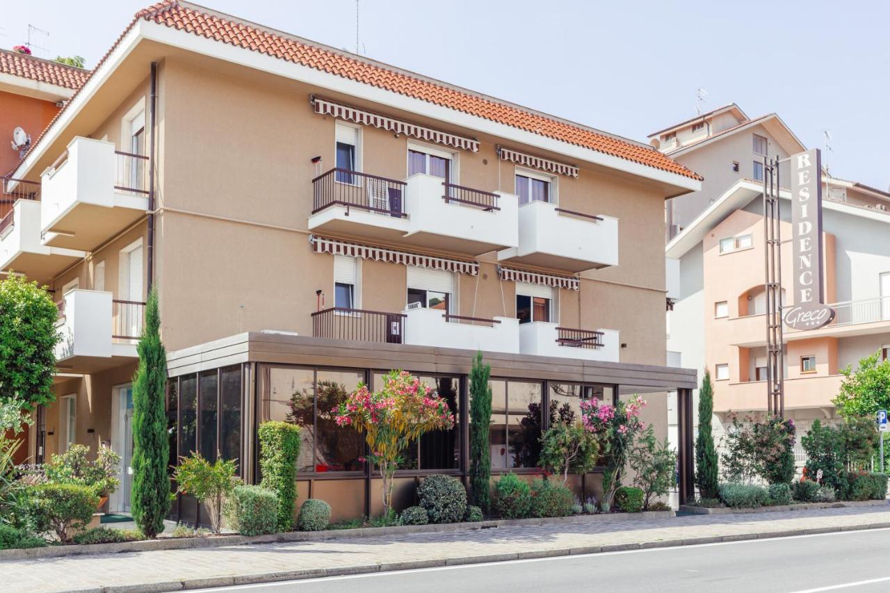 Residence Greco San Bartolomeo al Mare Kültér fotó