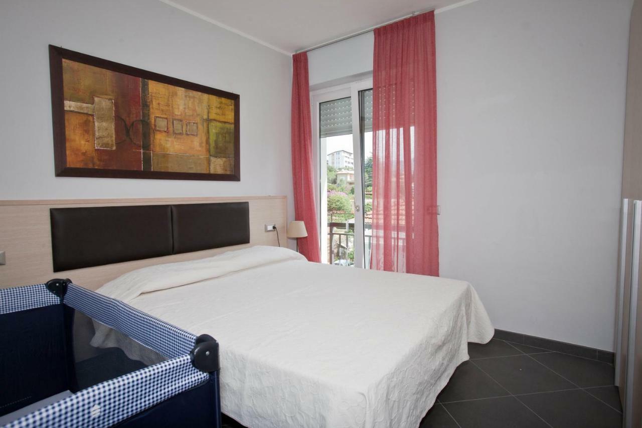 Residence Greco San Bartolomeo al Mare Kültér fotó